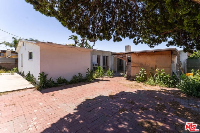 9870 Woodale Avenue, Arleta, CA 91331 — photo 30 of 32