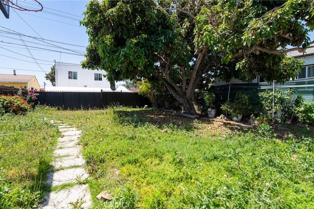 126 E 95th Street, Los Angeles, CA 90003 — photo 14 of 15