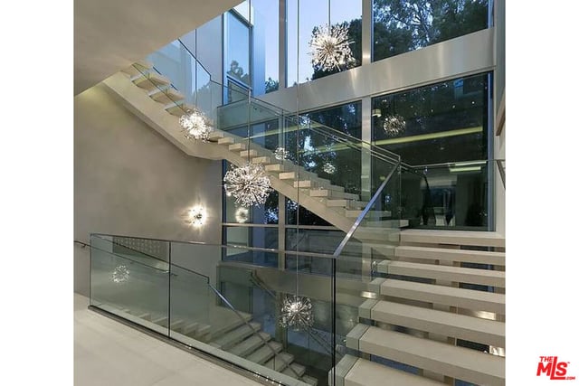 1500 Gilcrest Drive, Beverly Hills, CA 90210 — photo 16 of 20