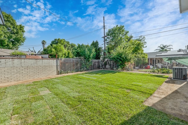 7719 Nestle Avenue, Reseda, CA 91335 — photo 21 of 40