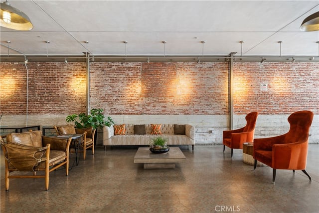527 Molino Street 213, Los Angeles, CA 90013 — photo 30 of 36