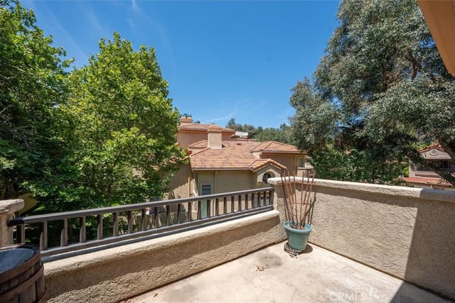 23926 Arroyo Park Drive 123, Valencia, CA 91355 — photo 10 of 37
