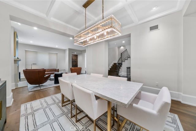 823 S Bundy Drive 110, Los Angeles, CA 90049 — photo 13 of 48