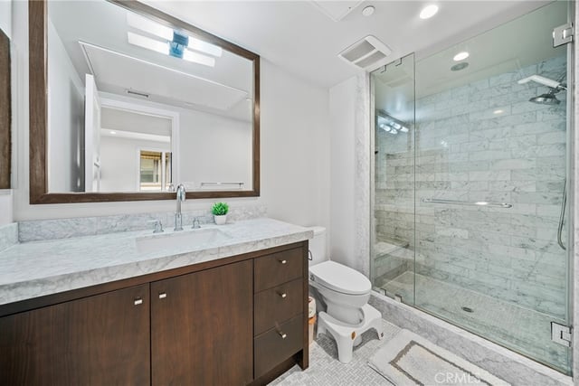 823 S Bundy Drive 110, Los Angeles, CA 90049 — photo 36 of 48