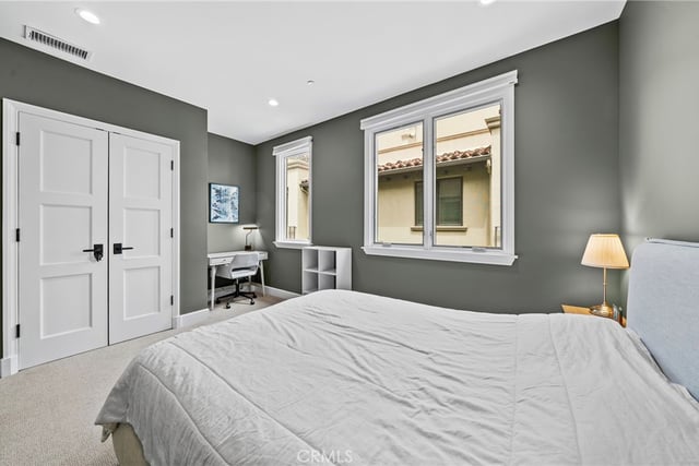 823 S Bundy Drive 110, Los Angeles, CA 90049 — photo 38 of 48