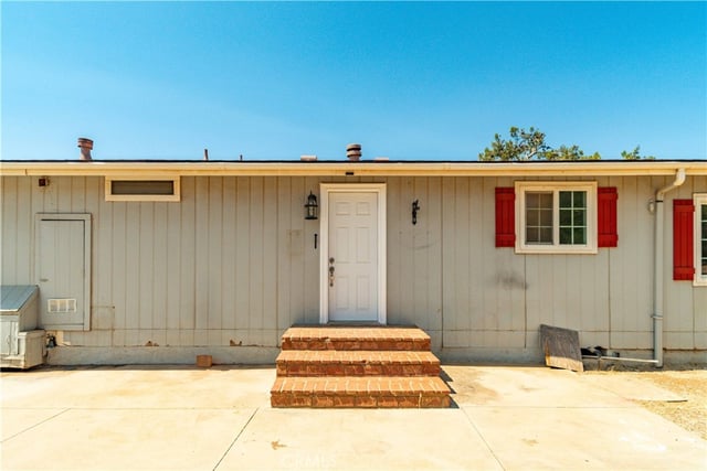 34821 Katherinel Avenue, Acton, CA 93510 — photo 7 of 49