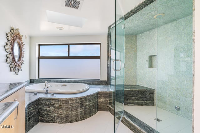 3300 Ocean Drive, Oxnard, CA 93035 — photo 32 of 59
