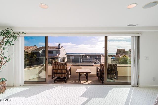 3300 Ocean Drive, Oxnard, CA 93035 — photo 34 of 59