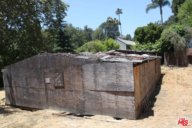 2534 Benedict Canyon Drive, Beverly Hills, CA 90210 — photo 11 of 27