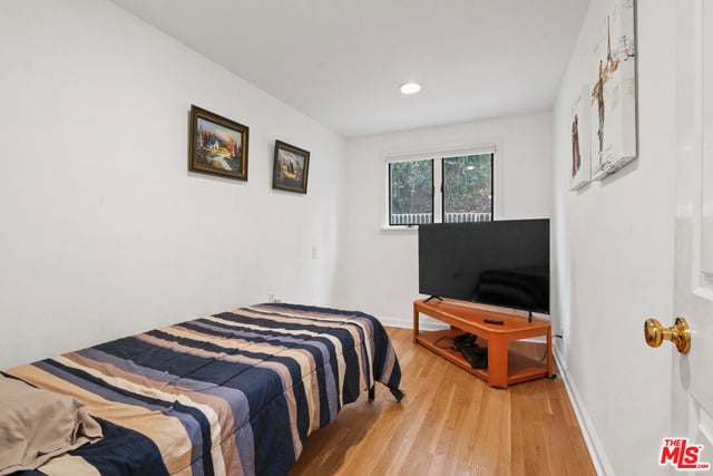 17175 Avenida De Santa Ynez, Pacific Palisades, CA 90272 — photo 14 of 42