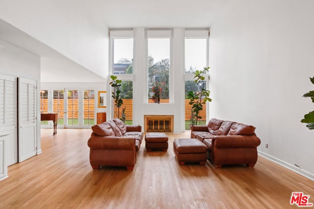 17175 Avenida De Santa Ynez, Pacific Palisades, CA 90272 — photo 7 of 42