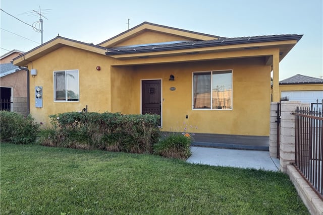 10845 Vinedale Street, Sun Valley, CA 91352 — photo 12 of 13
