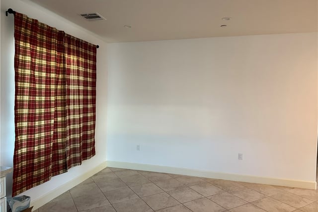10845 Vinedale Street, Sun Valley, CA 91352 — photo 3 of 13