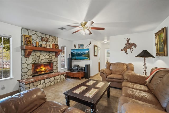 11709 Mint Canyon Road, Agua Dulce, CA 91390 — photo 7 of 49