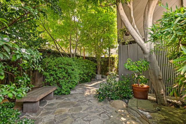 853 S Bundy Drive, Los Angeles, CA 90049 — photo 24 of 24