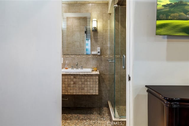 1729 W 51st Place, Los Angeles, CA 90062 — photo 32 of 47