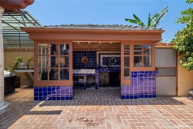 1729 W 51st Place, Los Angeles, CA 90062 — photo 41 of 47