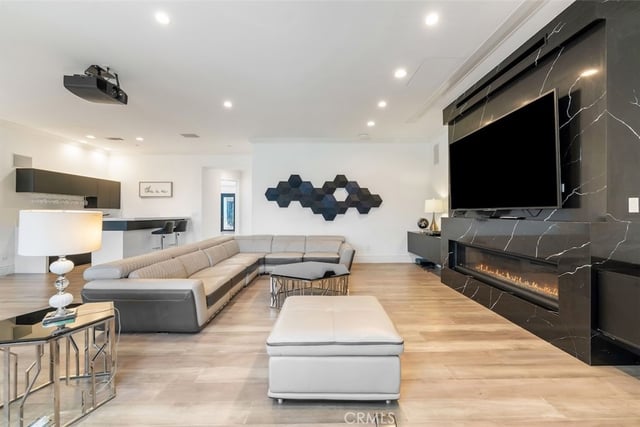 5633 Newcastle Ln, Calabasas, CA 91302 — photo 23 of 65
