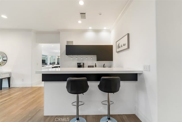 5633 Newcastle Ln, Calabasas, CA 91302 — photo 24 of 65