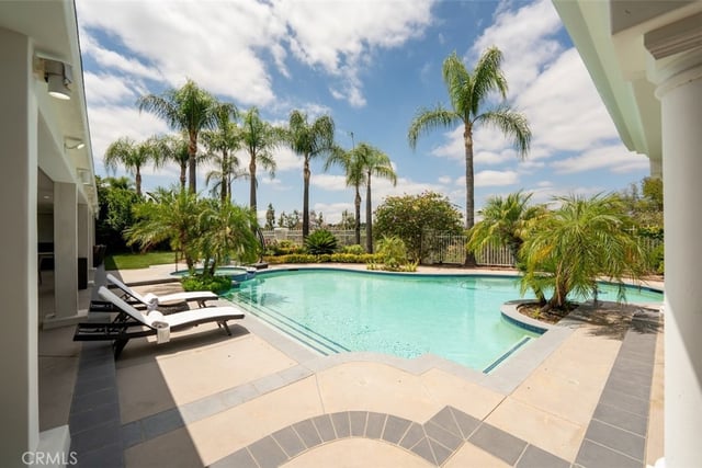 5633 Newcastle Ln, Calabasas, CA 91302 — photo 55 of 65
