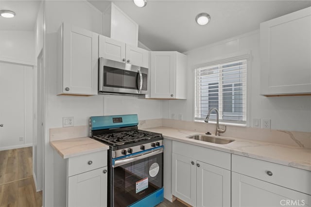 19548 E Cypress Street 03, Covina, CA 91724 — photo 11 of 36
