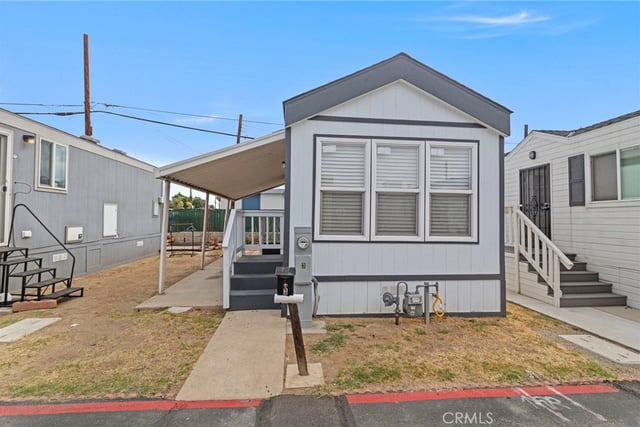 19548 E Cypress Street 03, Covina, CA 91724 — photo 2 of 36
