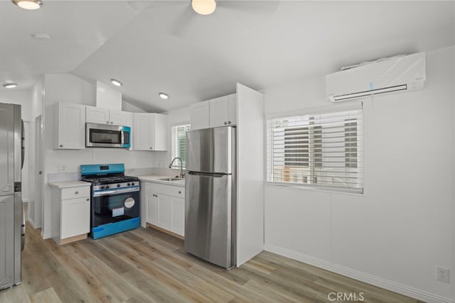 19548 E Cypress Street 03, Covina, CA 91724 — photo 6 of 36