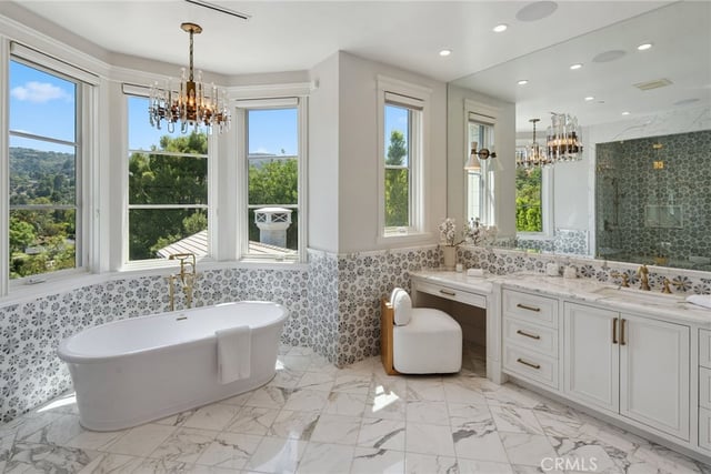 16630 Oldham Place, Encino, CA 91436 — photo 37 of 74