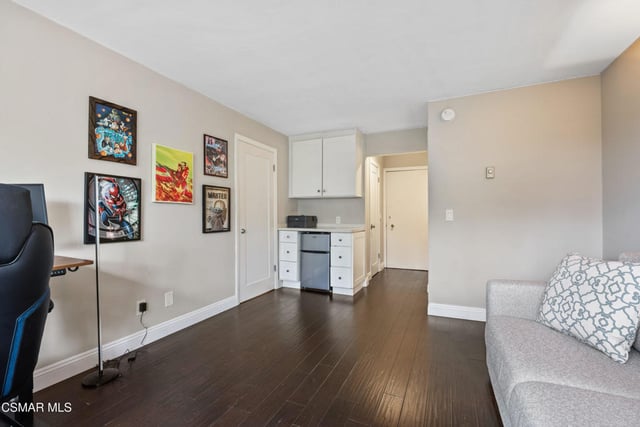 5000 S Centinela Avenue 109, Los Angeles, CA 90066 — photo 14 of 30