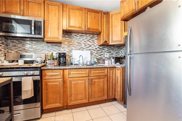 6402 Graves Avenue, Van Nuys, CA 91406 — photo 40 of 56