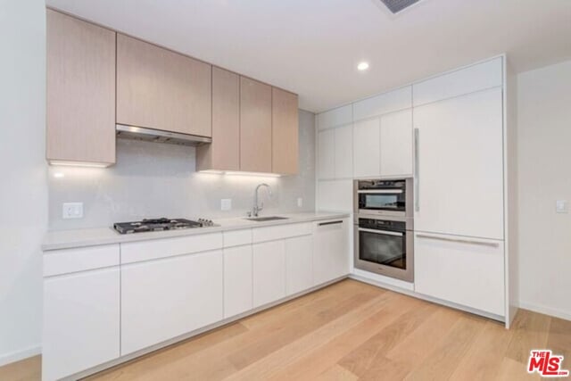 877 Francisco Street 708, Los Angeles, CA 90017 — photo 7 of 31