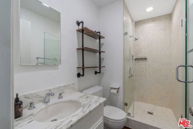 603 N Doheny Drive 2B, Beverly Hills, CA 90210 — photo 18 of 21