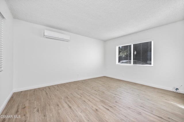 22002 Ybarra Road, Woodland Hills, CA 91364 — photo 10 of 31