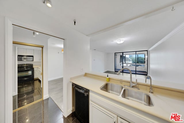 121 S Hope Street 429, Los Angeles, CA 90012 — photo 13 of 45