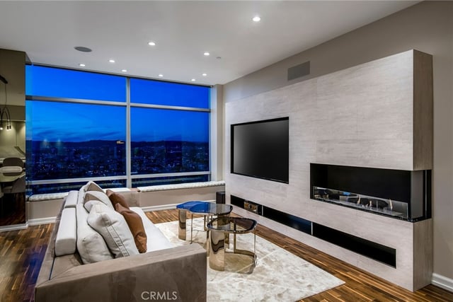 900 W Olympic Boulevard 38D, Los Angeles, CA 90015 — photo 11 of 21