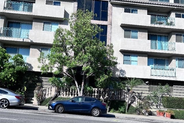 390 S Sepulveda Boulevard 208, Los Angeles, CA 90049 — photo 14 of 16