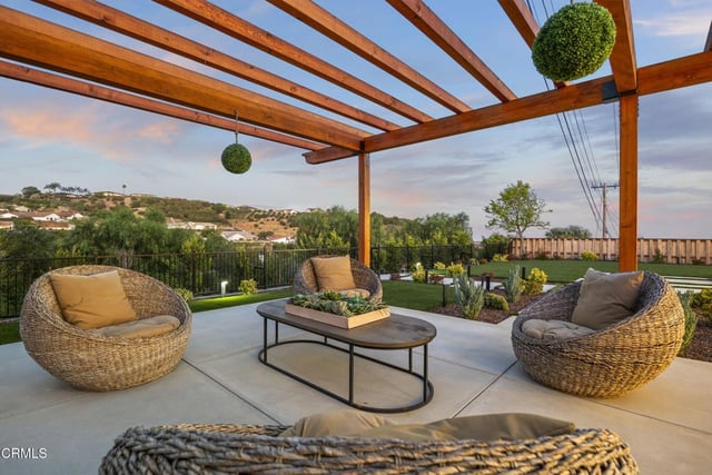 978 Colina Vista, Ventura, CA 93003 — photo 39 of 69