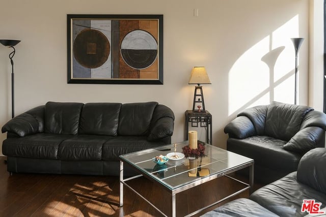 869 S Wooster Street 103, Los Angeles, CA 90035 — photo 3 of 24