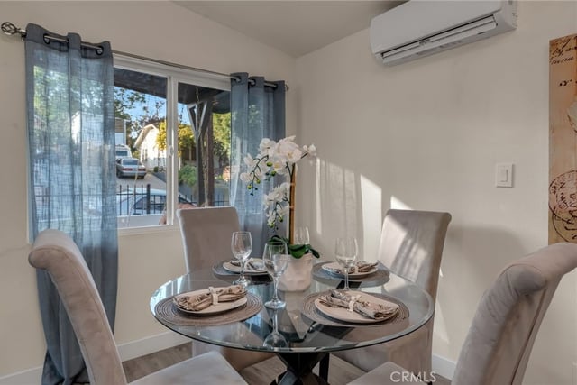 1048 Dexter Street, Los Angeles, CA 90042 — photo 10 of 52
