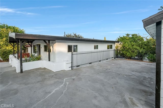 1048 Dexter Street, Los Angeles, CA 90042 — photo 35 of 52