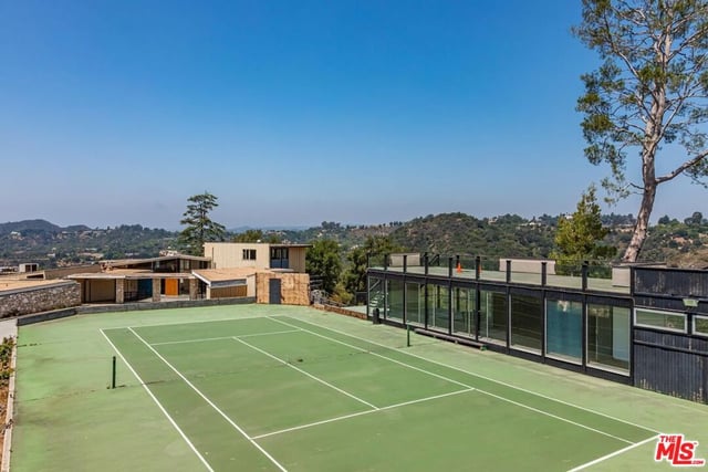 2859 Coldwater Canyon Drive, Beverly Hills, CA 90210 — photo 16 of 20