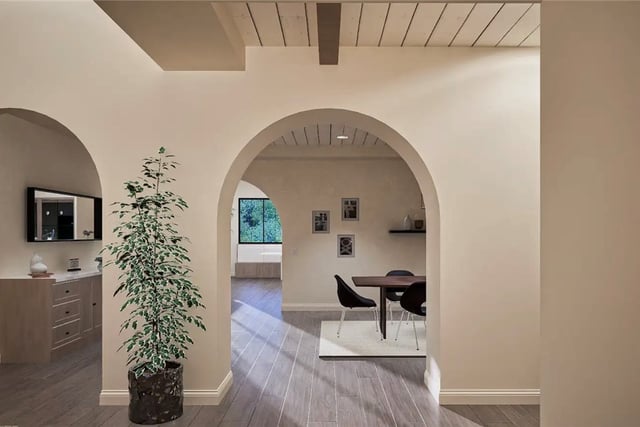 1296 Marinette, Pacific Palisades, CA 90272 — photo 3 of 8