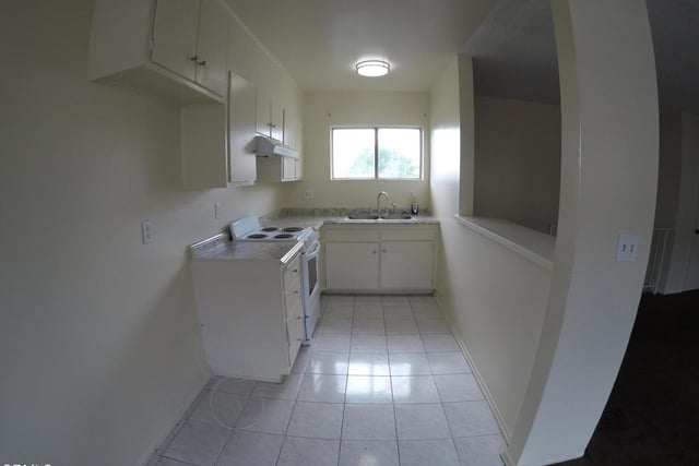 13050 Dronfield Ave 21, Sylmar, CA 91342 — photo 5 of 19