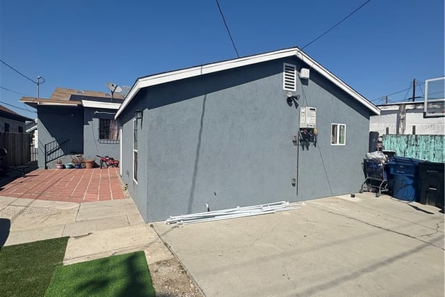 1266 E E 50th street, Los Angeles, CA 90011 — photo 19 of 19