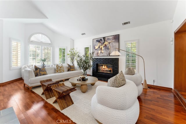 1011 Rodeo Road, Arcadia, CA 91006 — photo 5 of 44