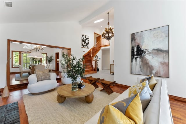 1011 Rodeo Road, Arcadia, CA 91006 — photo 8 of 44