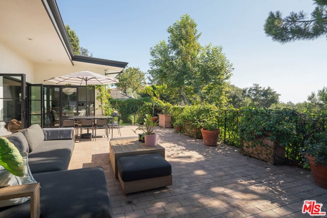 391 N Saltair Avenue, Los Angeles, CA 90049 — photo 14 of 19