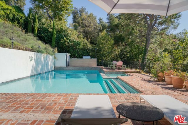 391 N Saltair Avenue, Los Angeles, CA 90049 — photo 15 of 19