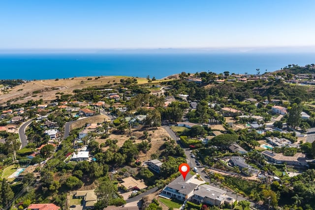 43 Avenida Corona, Rancho Palos Verdes, CA 90275 — photo 32 of 43