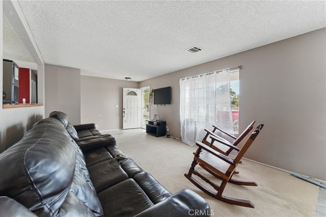 8806 E Avenue T14, Littlerock, CA 93543 — photo 5 of 32